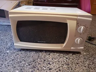 Microondas Taurus Blanco