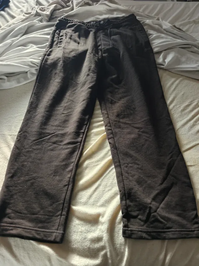 Pantalones joggers negros invierno