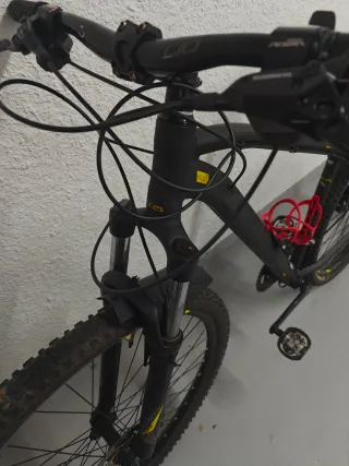 Bicicleta de montaña ORBEA ALMA H50.