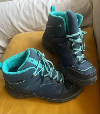 Botas/zapatillas Montaña Quechua Impermeables