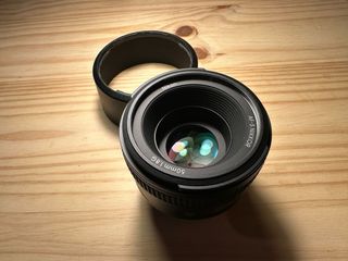 Cámara Nikon D3400 + Accesorios