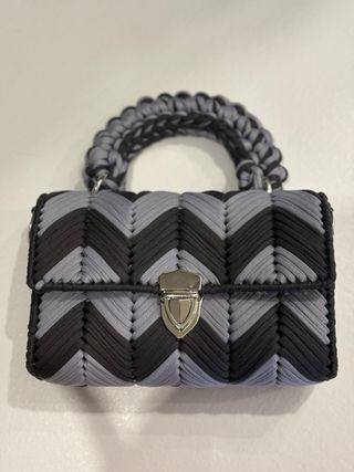 Borsa a mano in tela grigia