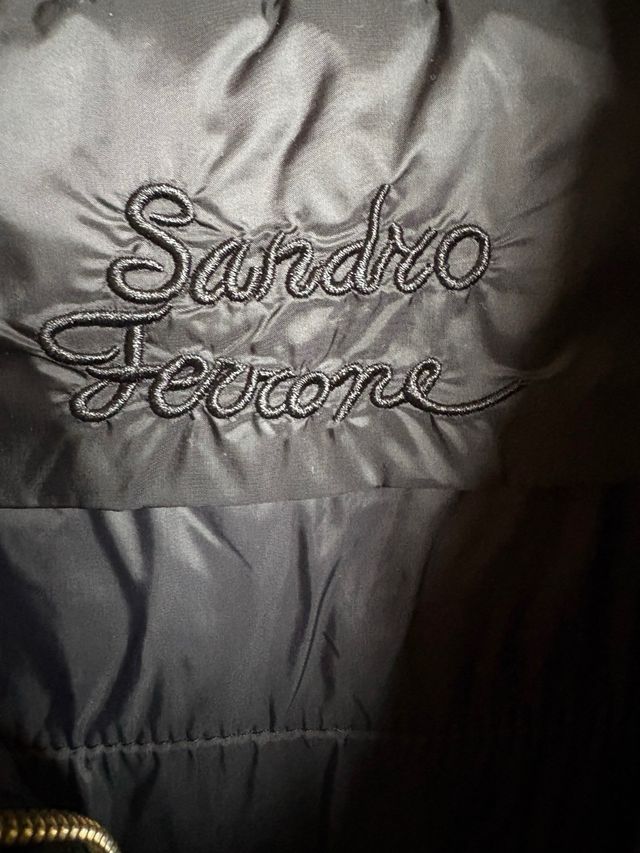 Chaqueta acolchada Sandro Ferrone negra. Talla S