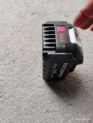 Llave de impacto PATUOPRO 21V 4.0Ah MAKITA DTW700