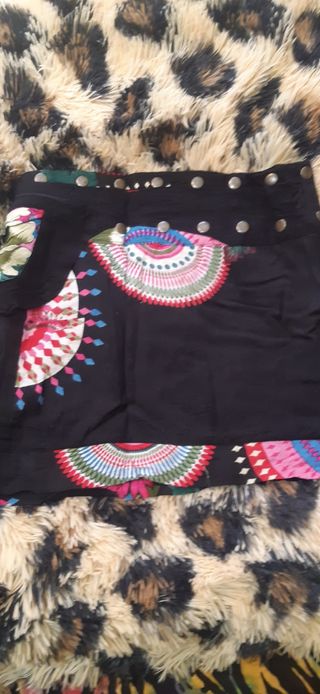 Minifalda Hippie Negra Estampada Talla Única