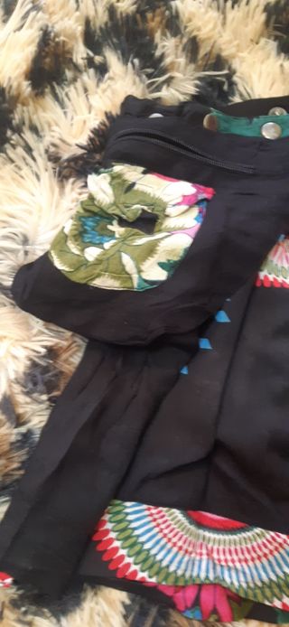 Minifalda Hippie Negra Estampada Talla Única