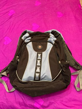 Mochila Swiss Army Negra y Azul