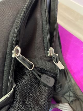 Mochila Swiss Army Negra y Azul