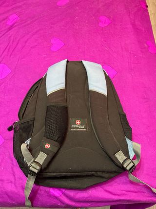 Mochila Swiss Army Negra y Azul