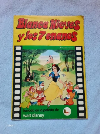 Álbum de cromos Blancanieves y los Siete Enanitos 