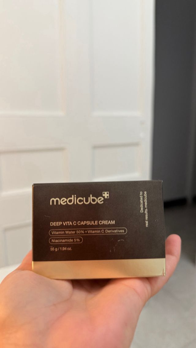 Medicube Deep Vita C Capsule Cream 55g