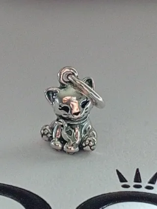 Ciondolo gattino in argento