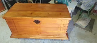 Baúl antiguo madera restaurado +100 años