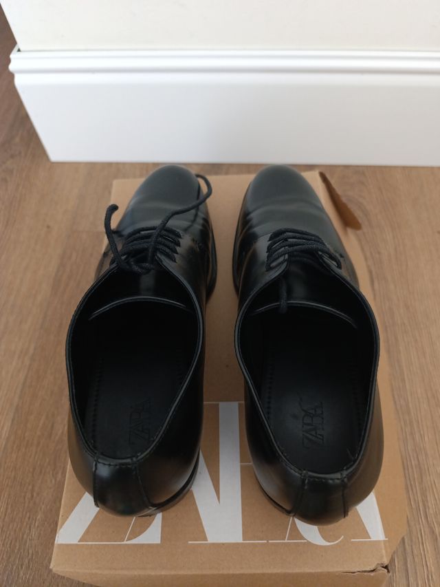 Zapatos Negros de Zara, Talla 39