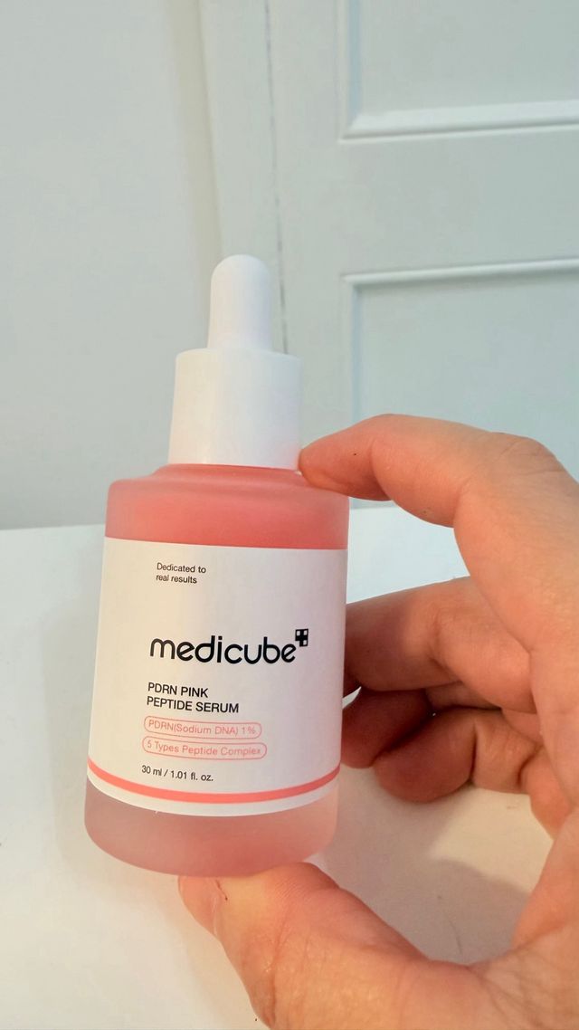 Medicube PDRN Pink Peptide Serum 30ml