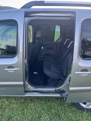 Renault Kangoo 2011 diesel 5 plazas