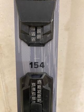 Esquís Atomic Redster 154cm