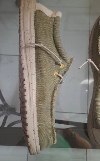 Scarpe Hey Dude n. 43 colore verde.