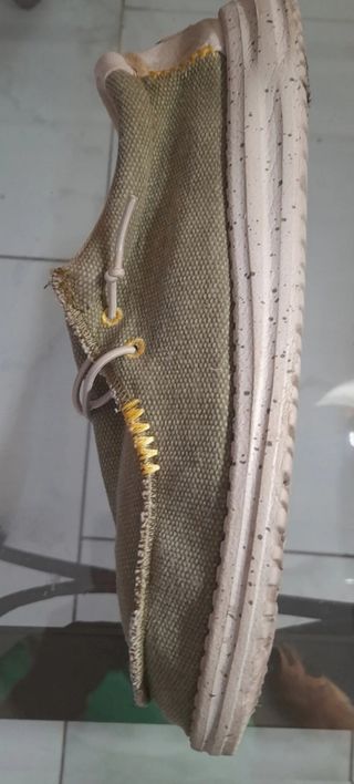 Scarpe Hey Dude n. 43 colore verde.