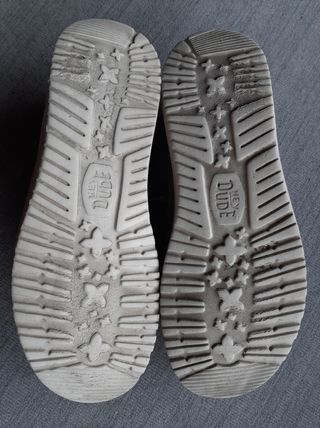 Scarpe Hey Dude n. 43 colore verde.