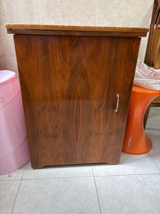 Máquina de coser Wertheim antigua