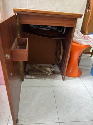 Máquina de coser Wertheim antigua