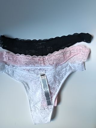 3 Tangas de encaje Talla S Nuevo 