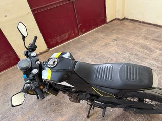 Husqvarna Vitpilen 401