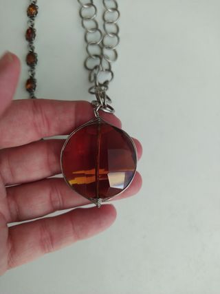 Lote de dos collares y una pulsera 