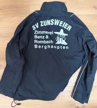 Cortavientos Nike Negro y Gris