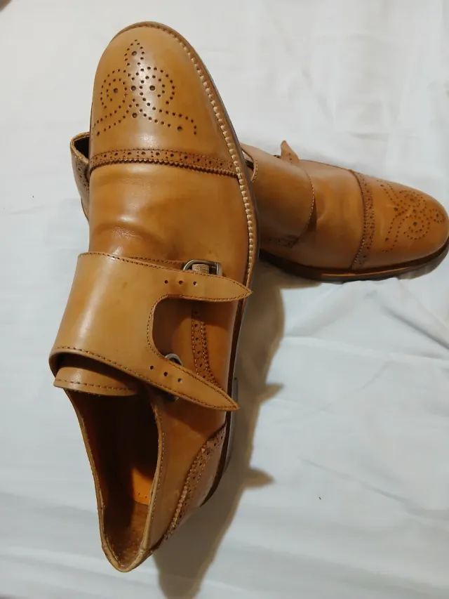 Zapatos de vestir con doble hebilla