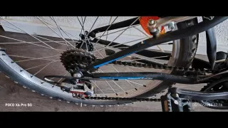 Bicicleta Montaña Negra y Azul