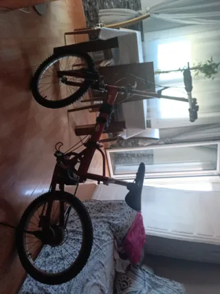 Bicicleta plegable roja
