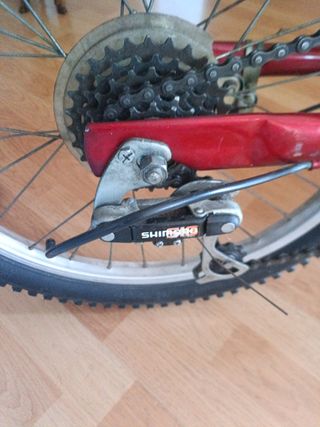 Bicicleta plegable roja