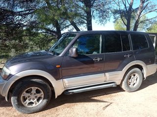 Mitsubishi Montero 2000