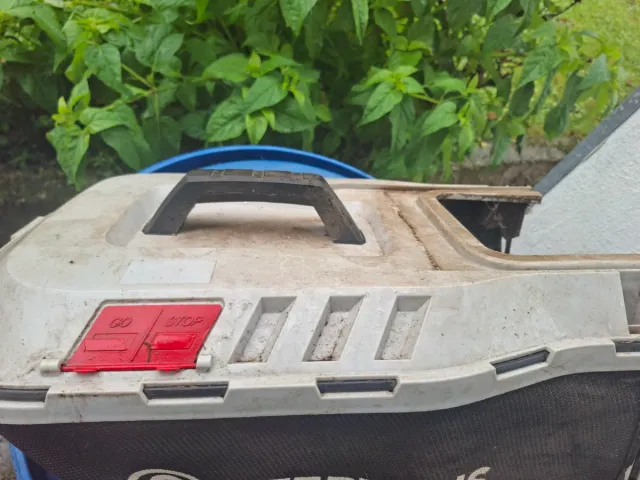 Cesto para cortacésped Sterwins