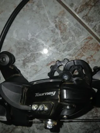 Cambio SHIMANO Tourney 6/7 Velocidades