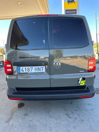 Volkswagen Transporter 
