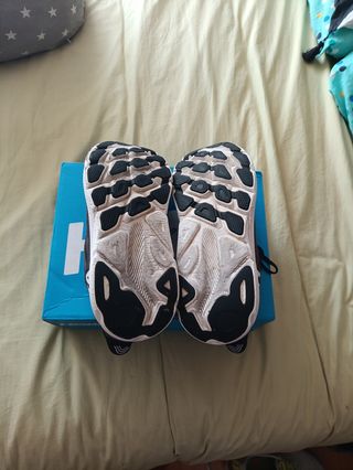 Hoka Clifton 9 Zapatillas Running Hombre/Mujer