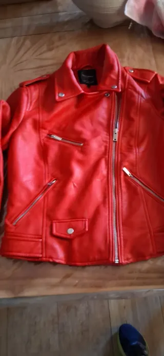 Chaqueta Zara Roja Mujer