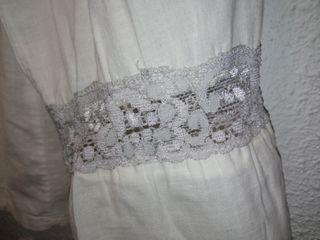 Camisa bordada vintage blanca de mujer