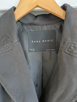 Zara Talla S   Trench - Gabardina marrón