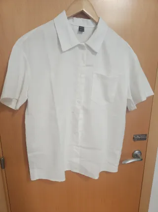 Camisa blanca manga corta mujer