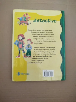 Kika Superbruja, detective (Kika Superbruja / K...