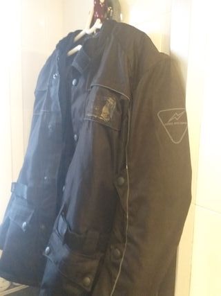 Chaqueta de moto UTIKA negra