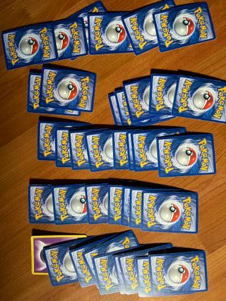 Cartas Pokémon Variadas