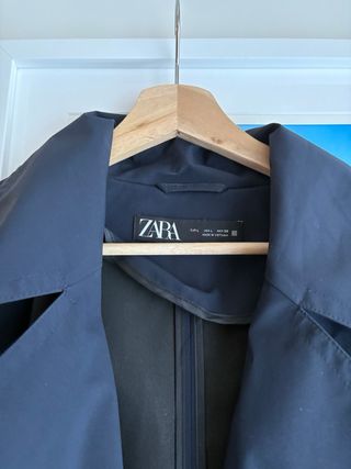 Trench azul marino Zara