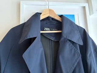Trench azul marino Zara
