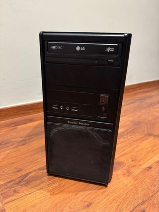 PC de sobremesa con poco uso