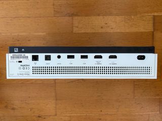 Xbox One S 500GB Blanca + 2 Mandos, como nueva! 